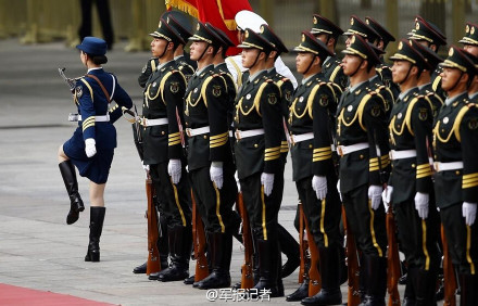 儀仗隊(duì)隊(duì)長(zhǎng)，職責(zé)、角色與SEO優(yōu)化策略探討，儀仗隊(duì)隊(duì)長(zhǎng)職責(zé)與角色及SEO優(yōu)化策略探討