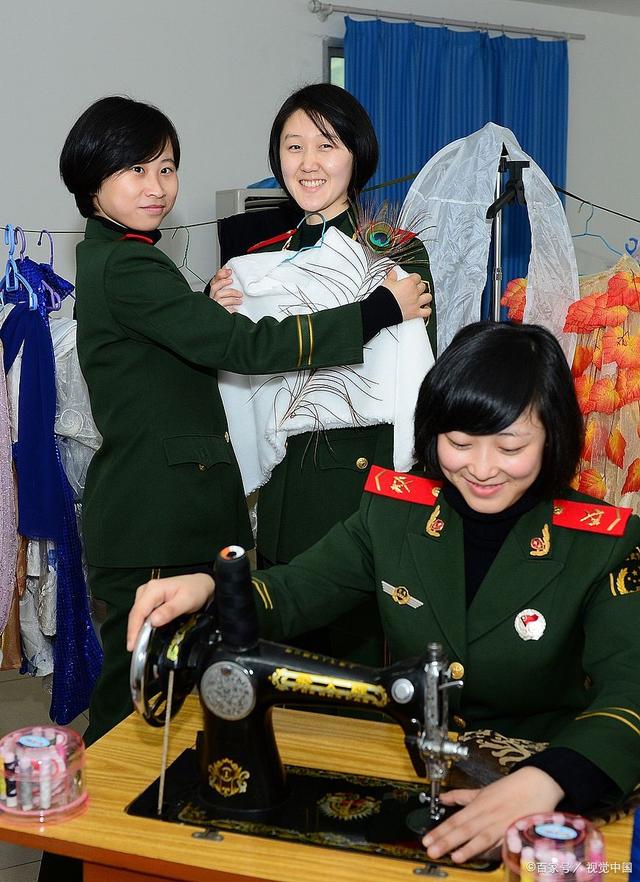 女兵背后的家庭，探尋她們的成長與力量源泉，女兵背后的家庭，成長與力量之源的探尋