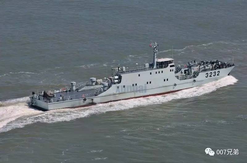 揭秘中國(guó)海軍的得力干將——074A型登陸艦，揭秘中國(guó)海軍的得力干將，074A型登陸艦戰(zhàn)力解析