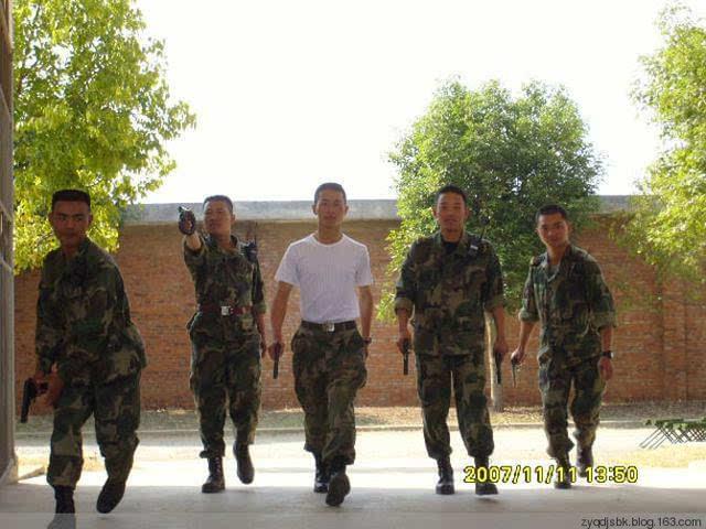 龍焱特種部隊(duì)大隊(duì)長(zhǎng)，英勇無畏的領(lǐng)袖與傳奇戰(zhàn)士的典范，龍焱特種部隊(duì)大隊(duì)長(zhǎng)，英勇無畏的領(lǐng)袖與戰(zhàn)士傳奇典范
