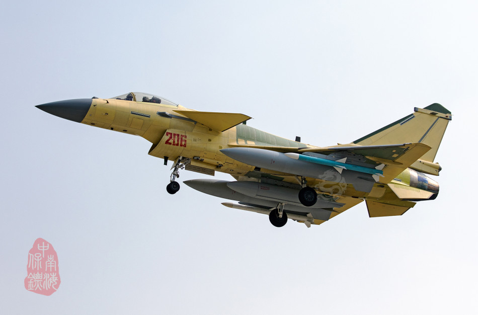殲10的原型機是什么？深度解析中國空軍的主力戰(zhàn)斗機起源，揭秘殲10原型機，深度解析中國空軍主力戰(zhàn)斗機起源