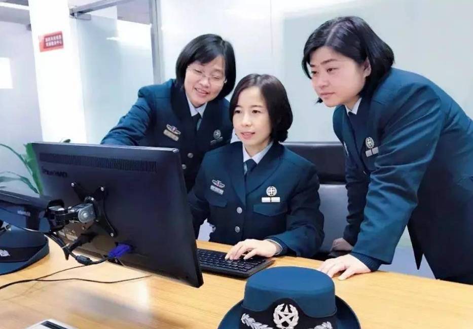 部隊(duì)文職離職率高的原因探究，部隊(duì)文職離職率高的原因深度分析