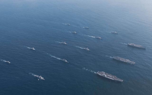 美軍艦穿越海峽，國際水域的航行自由與挑戰(zhàn)，美軍艦穿越海峽，航行自由與國際水域的挑戰(zhàn)