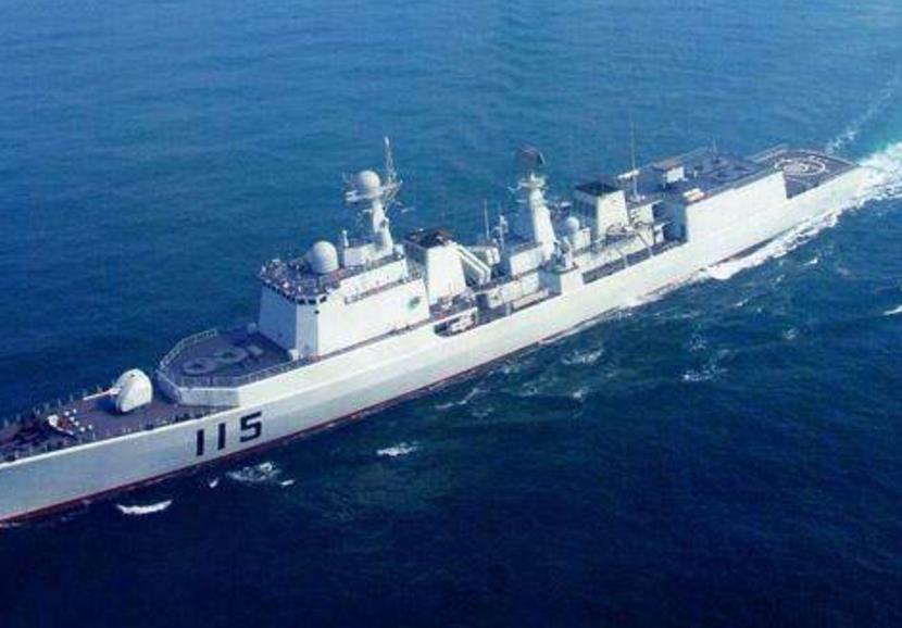 巡洋艦與驅(qū)逐艦，誰(shuí)更勝一籌？，巡洋艦與驅(qū)逐艦，誰(shuí)更勝一籌？比較分析揭秘答案