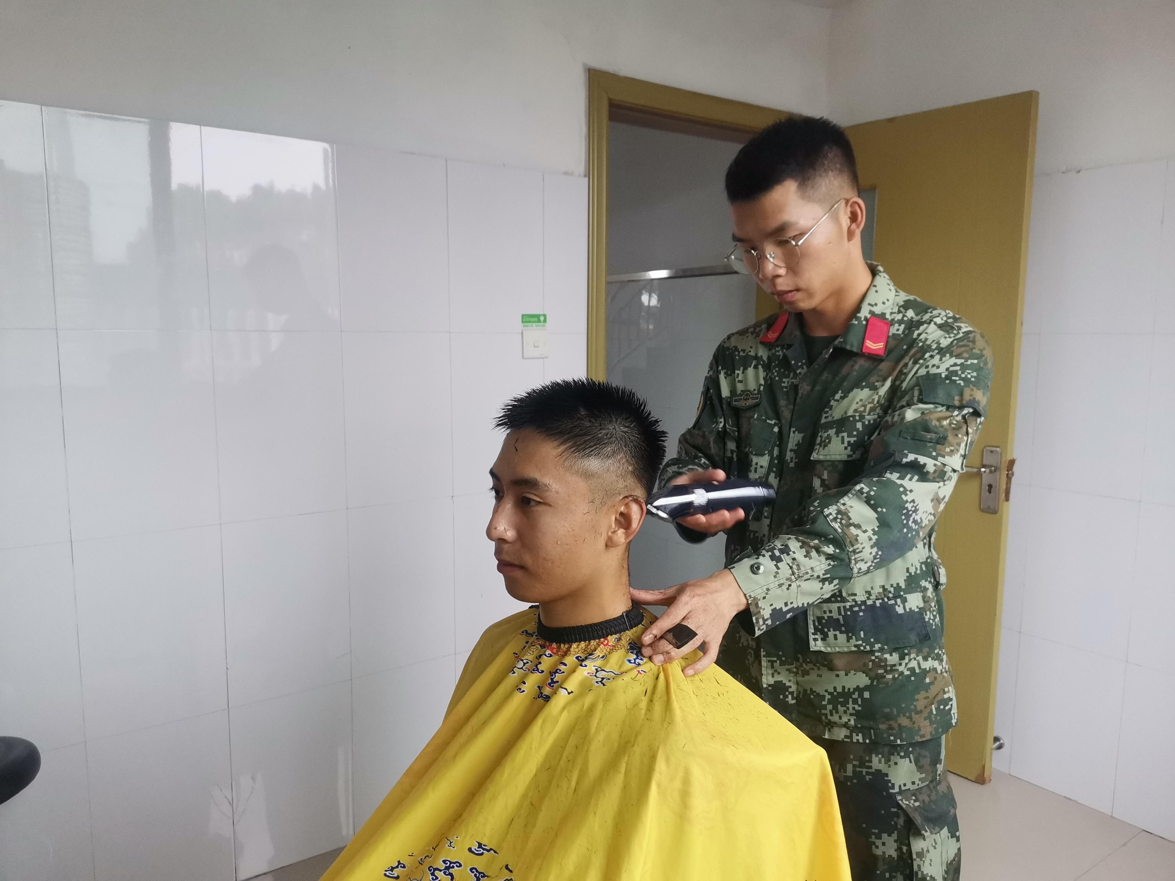 部隊生活，錘煉意志，塑造人生的獨特經(jīng)歷，部隊生活，錘煉意志，塑造人生非凡經(jīng)歷