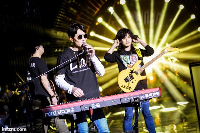 李健個(gè)人資料簡(jiǎn)介，音樂才子的人生軌跡，李健，音樂才子的人生軌跡概覽