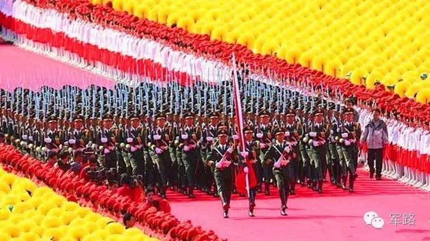 國慶閱兵是每年一次嗎？——深度解析與探討，深度解析與探討，國慶閱兵是否為每年例行活動？