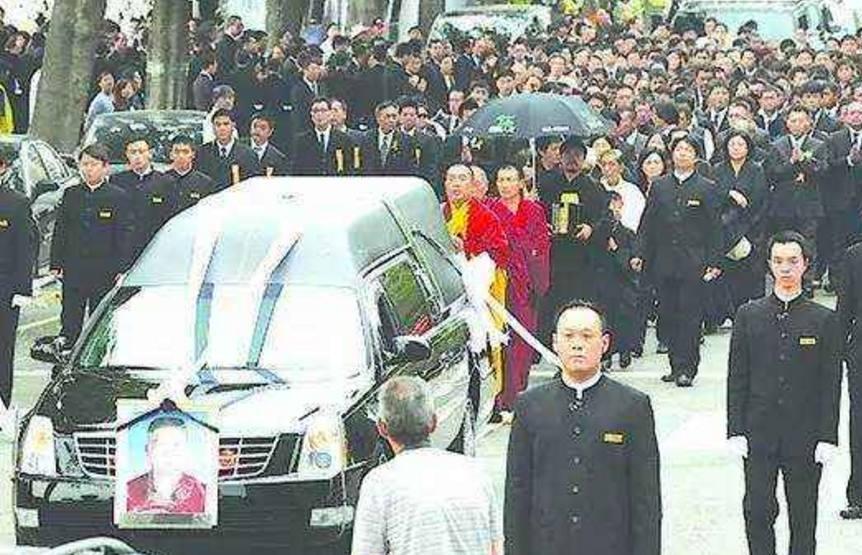 澳門天天六開彩正版澳門，探索彩票世界的魅力與奧秘，澳門天天六開彩正版探索彩票世界的魅力與奧秘之旅