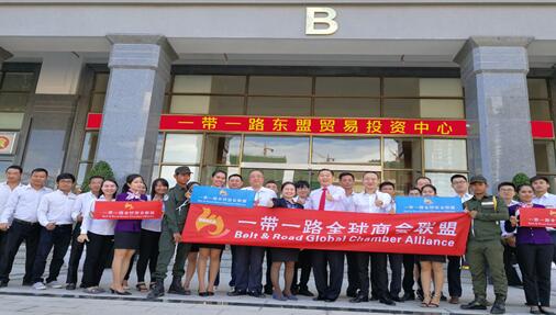 新澳門一碼一肖一特一中交易，深度解析與探索，澳門一碼一肖一特一中交易的深度探索與解析