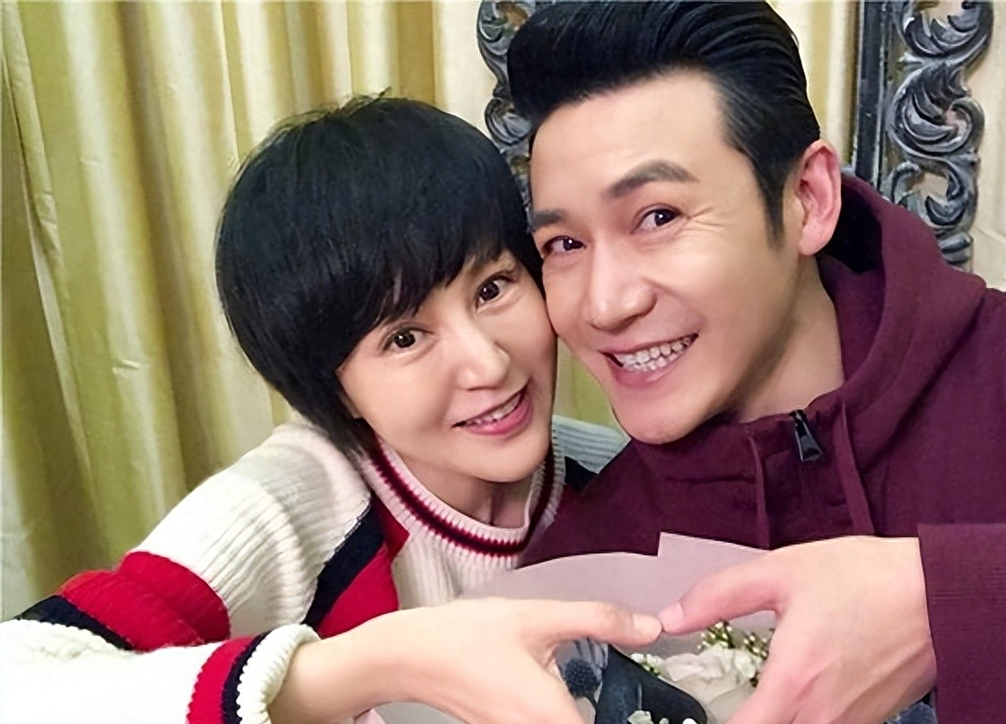 郭京飛老婆與陸毅老婆，娛樂(lè)圈中的低調(diào)幸福，郭京飛與陸毅妻子，娛樂(lè)圈低調(diào)幸福的典范