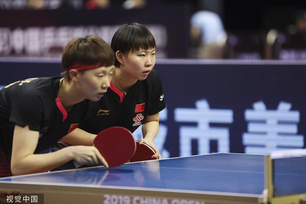 揭秘劉伯溫一肖期期中特的神秘面紗，深度解讀背后的故事，劉伯溫一肖期期中特背后的神秘面紗與故事深度解讀揭秘