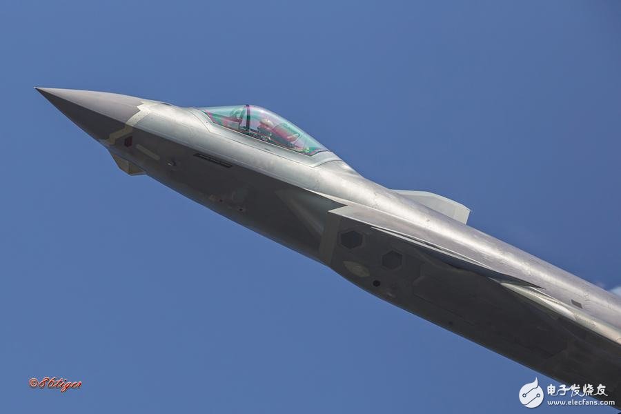 殲35與殲20的差別，深度解析兩款戰(zhàn)斗機的特點與差異，殲35與殲20戰(zhàn)斗機對比，特點與差異深度解析