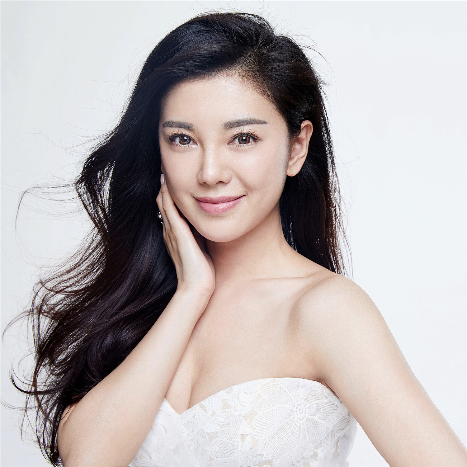 趙文琪演員，星光璀璨，展現(xiàn)無限魅力，趙文琪，星光魅力無限，演藝璀璨綻放